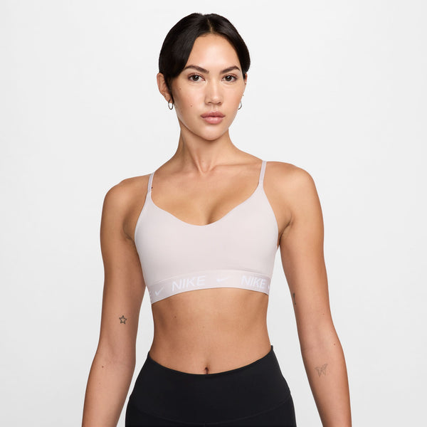 Nike women's indy hyper femme sports bra hotsell